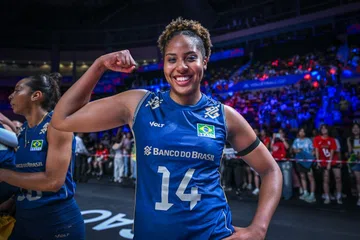Brasileiras buscam vaga na final da VNL contra Itália