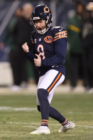 Cairo Santos anota dez pontos em estreia dos Bears na pré-temporada da NFL